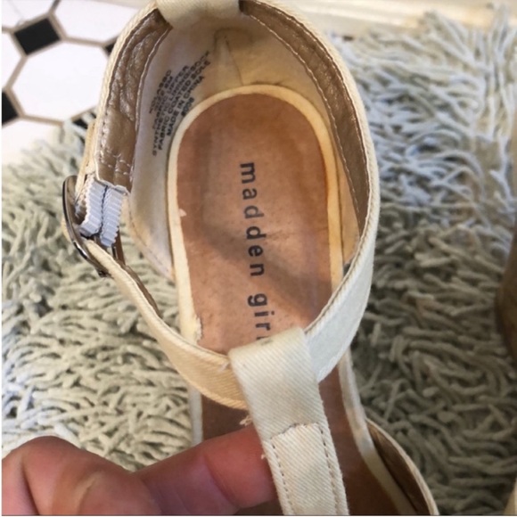 Madden Girl Kolasso Wedged Canvas T Strap Sandals - Picture 5 of 8
